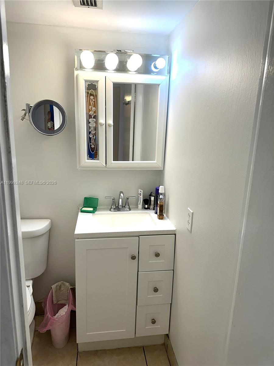 IMPERIAL TOWERS NORTH CON - Residential