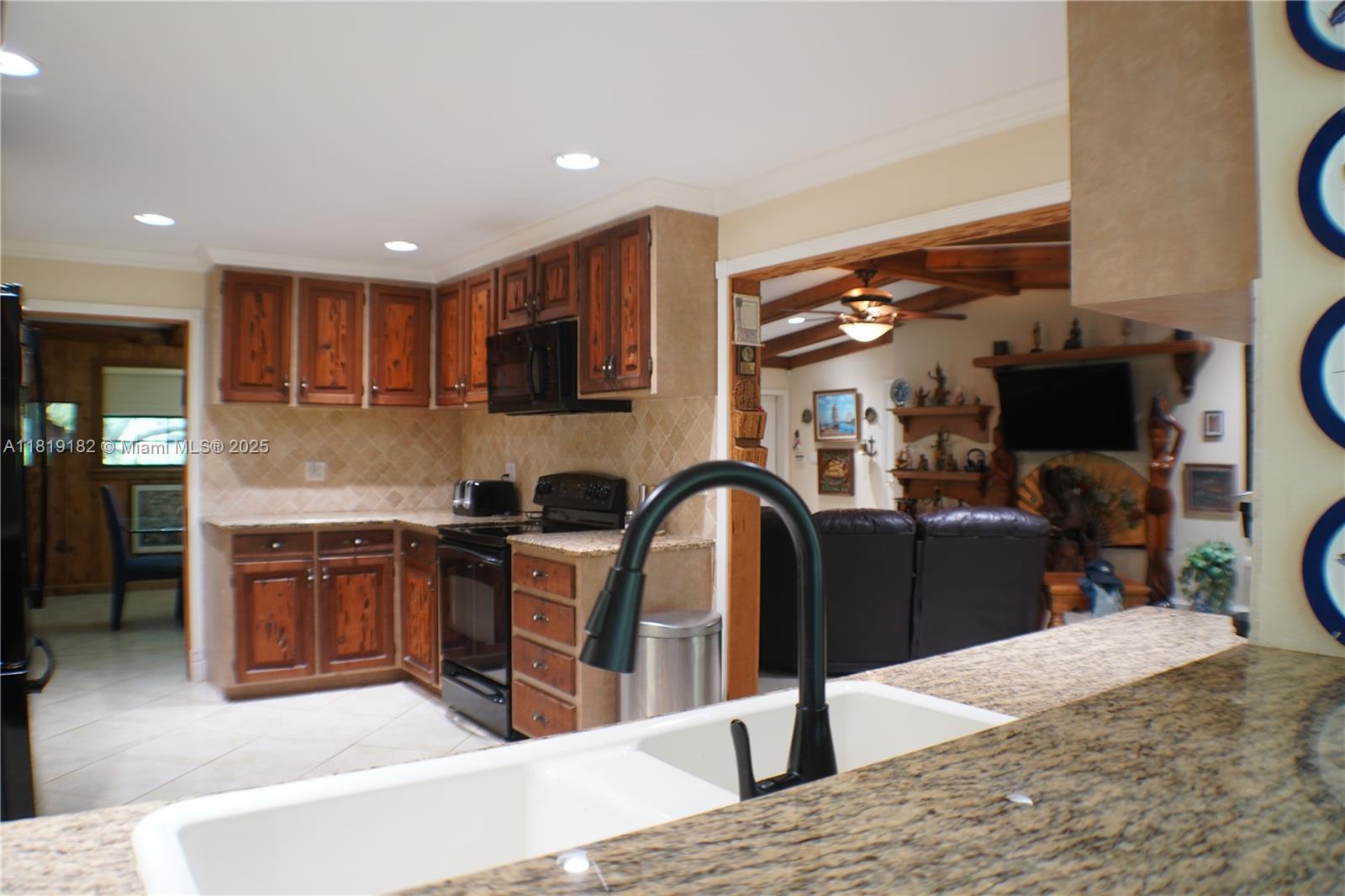 FLA FRUIT LANDS CO - Residential