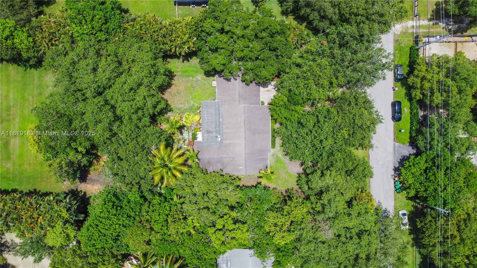 View photos, virtual tours, details... 14360 SW 20th St