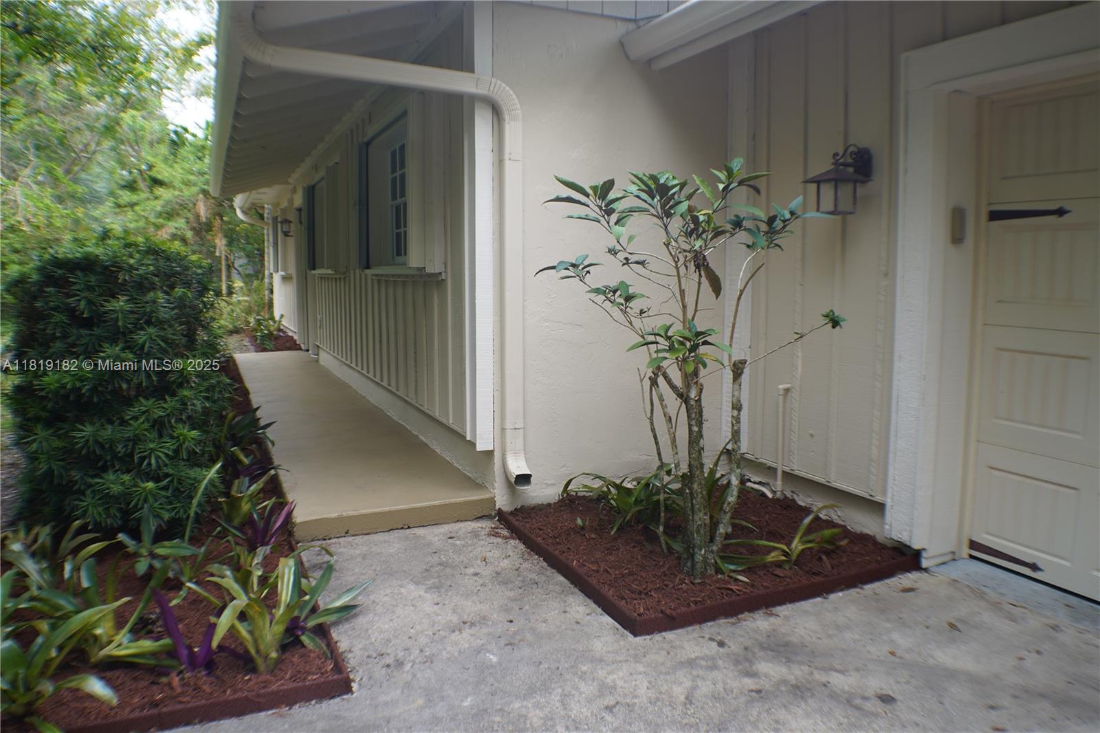 FLA FRUIT LANDS CO - Residential