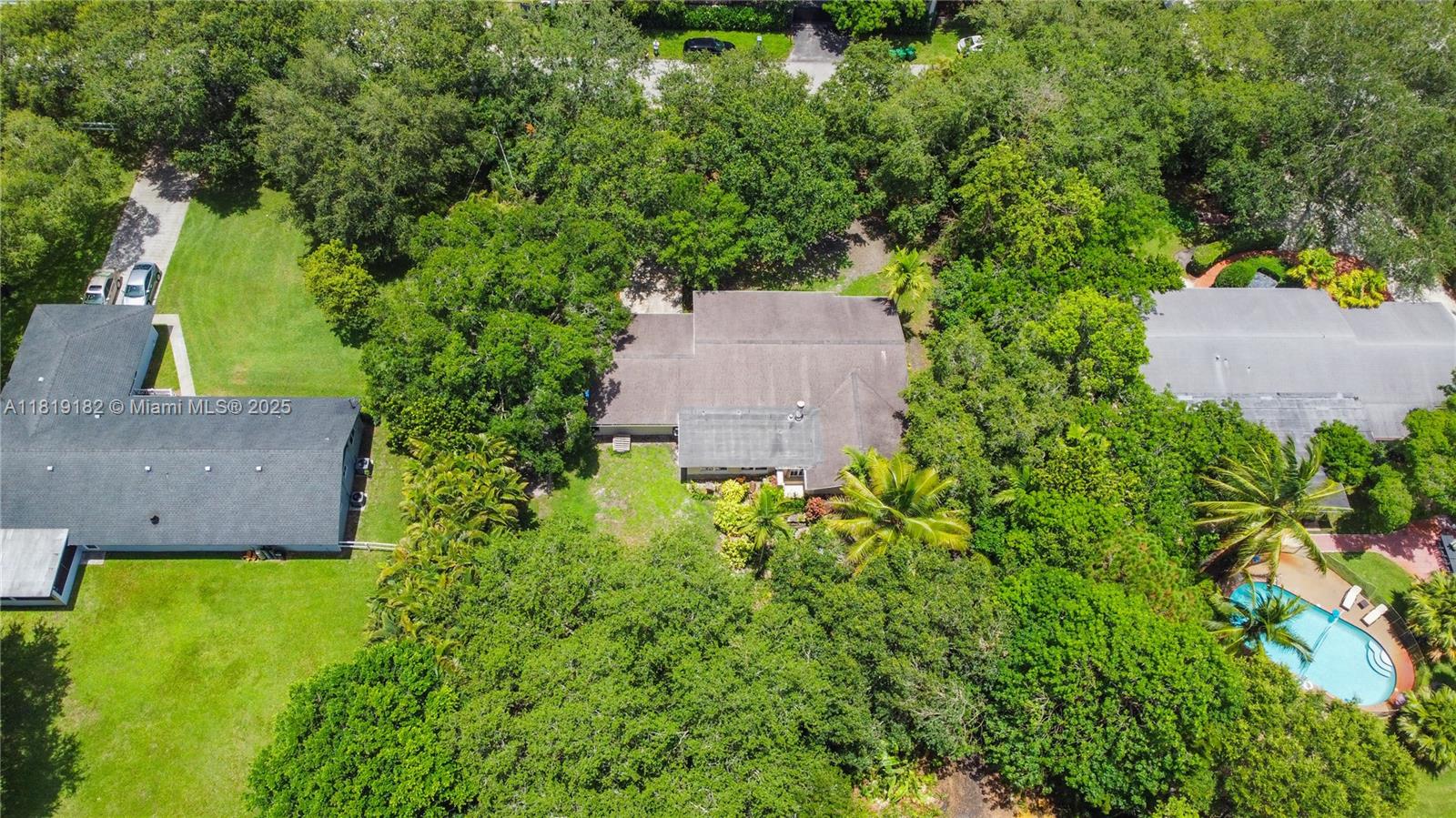 View photos, virtual tours, details... 14360 SW 20th St