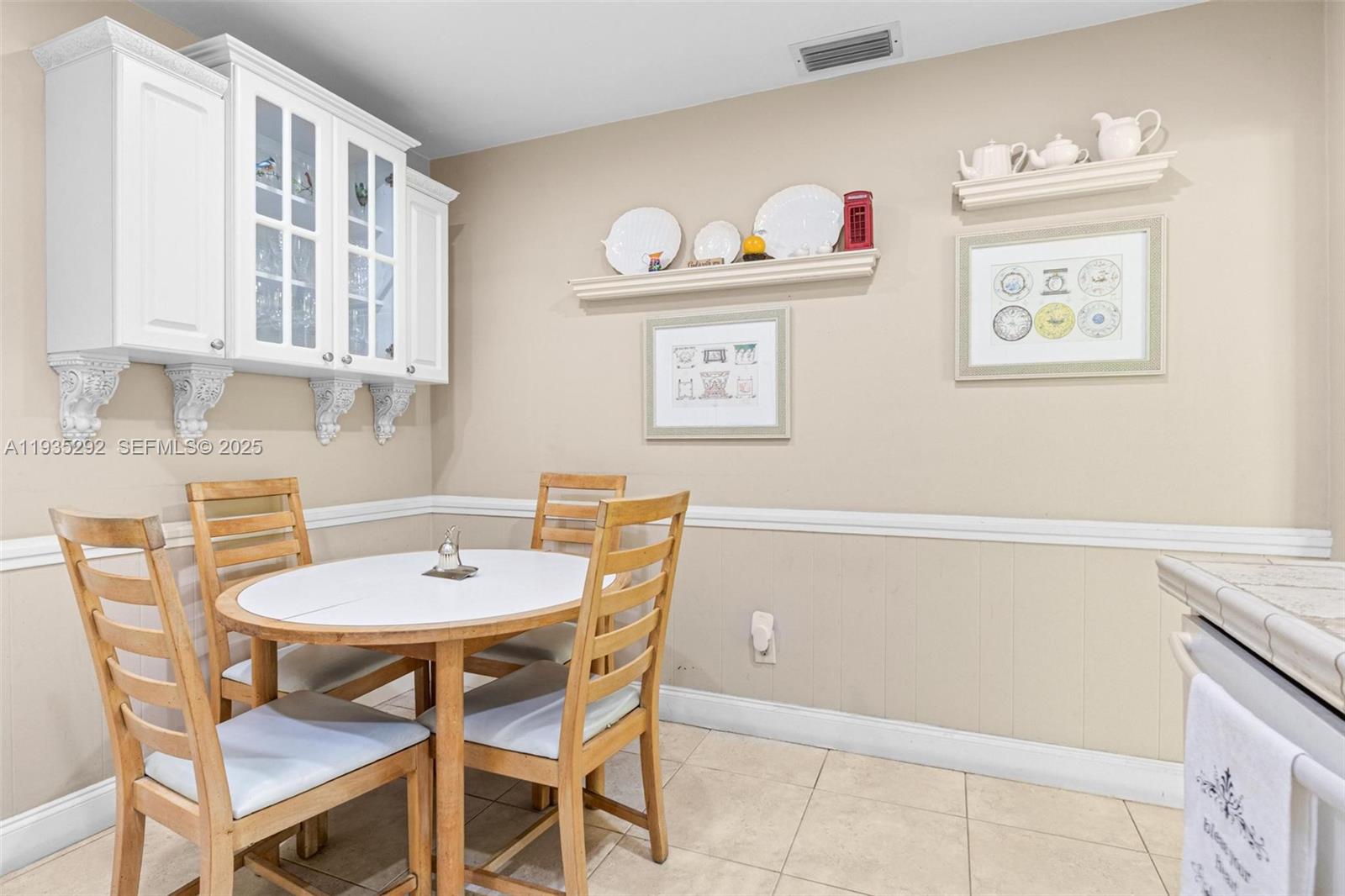 CORAL PARK ESTS SEC 8 1ST - Residential