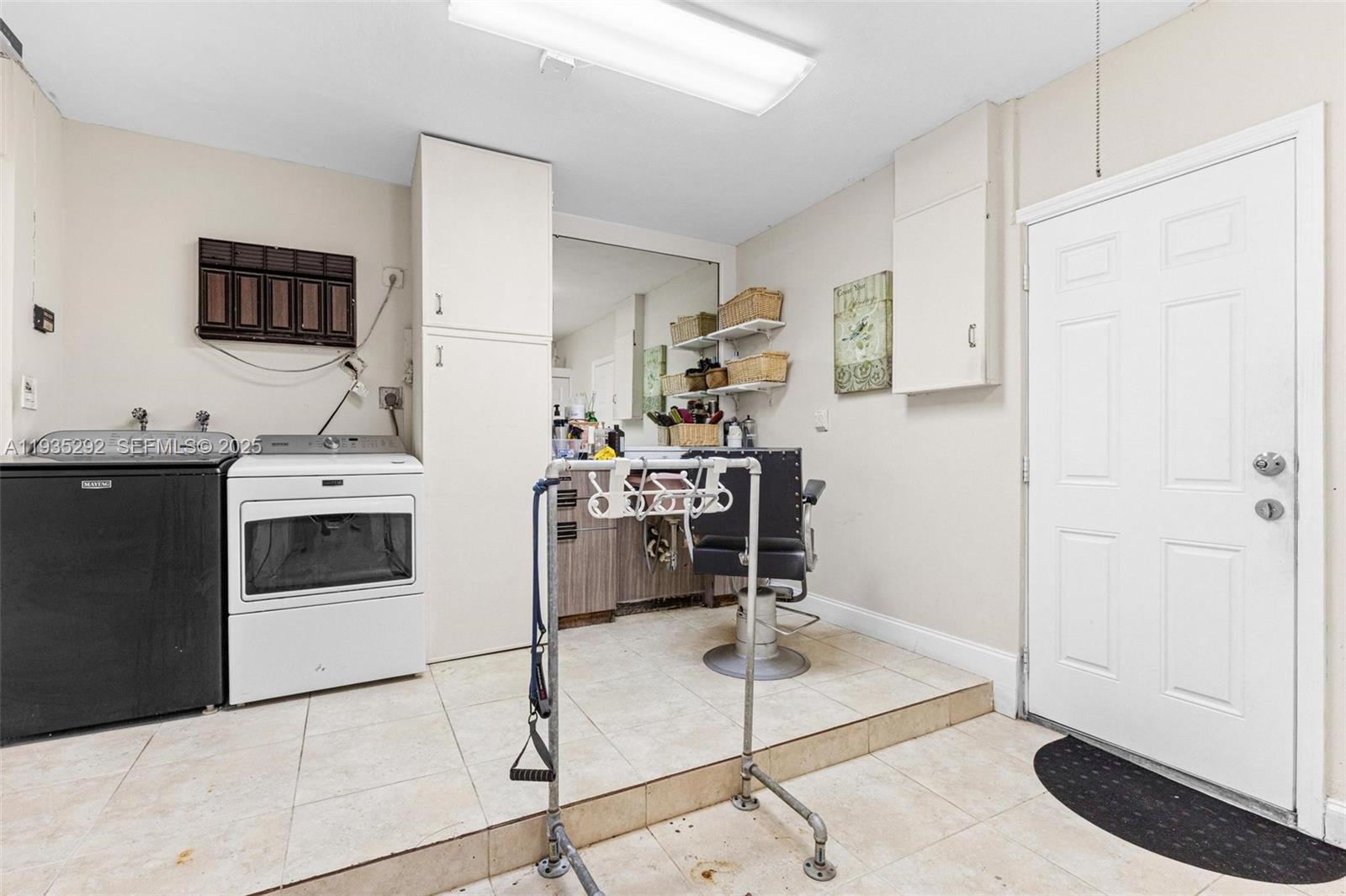 CORAL PARK ESTS SEC 8 1ST - Residential