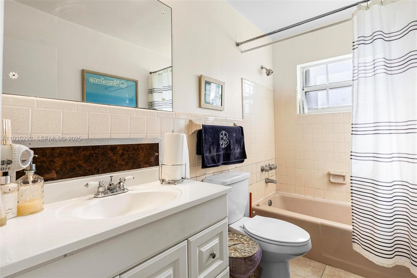 CORAL PARK ESTS SEC 8 1ST - Residential