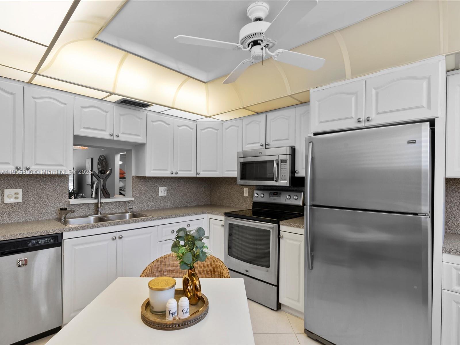 GRANADA VILLAGE C CONDO - Residential