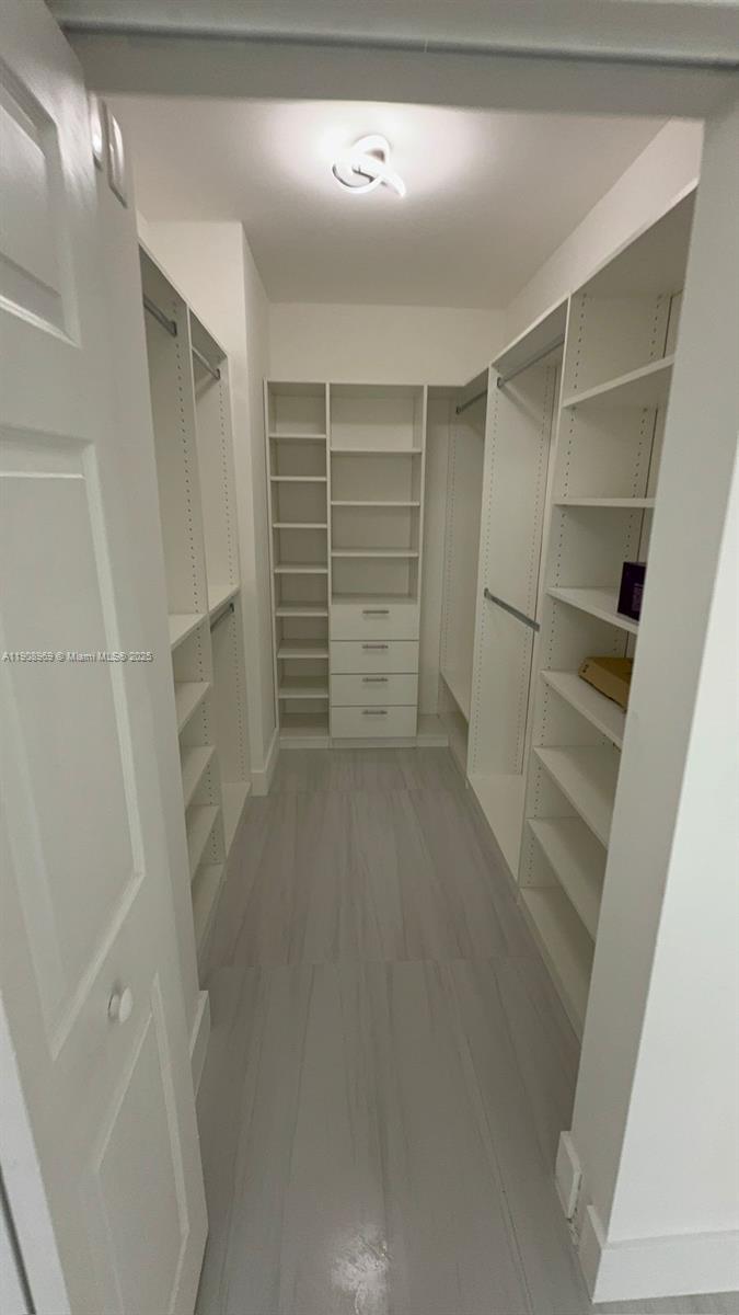 PORTO BELLAGIO CONDO - Residential Lease