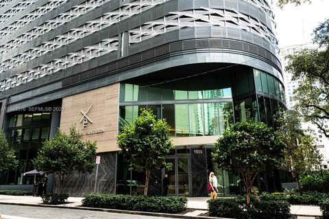1000 Brickell Plz 1806 Miami FL 33131