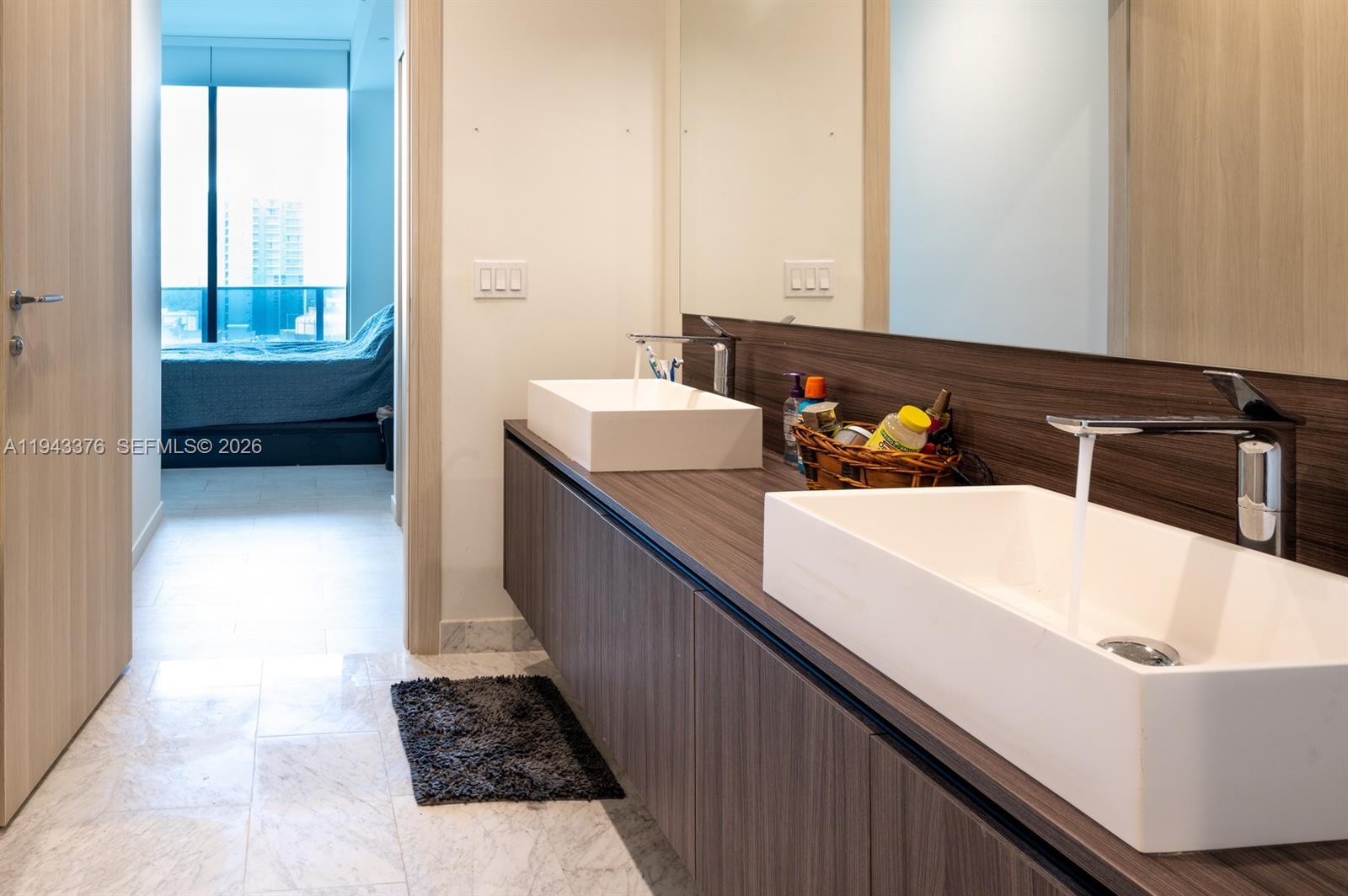 BRICKELL FLATIRON CONDO - Residential Lease