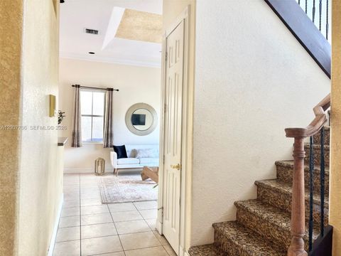 Tiny photo for 1141 Waterside Ln, Hollywood, FL 33019 (MLS # A12007706)