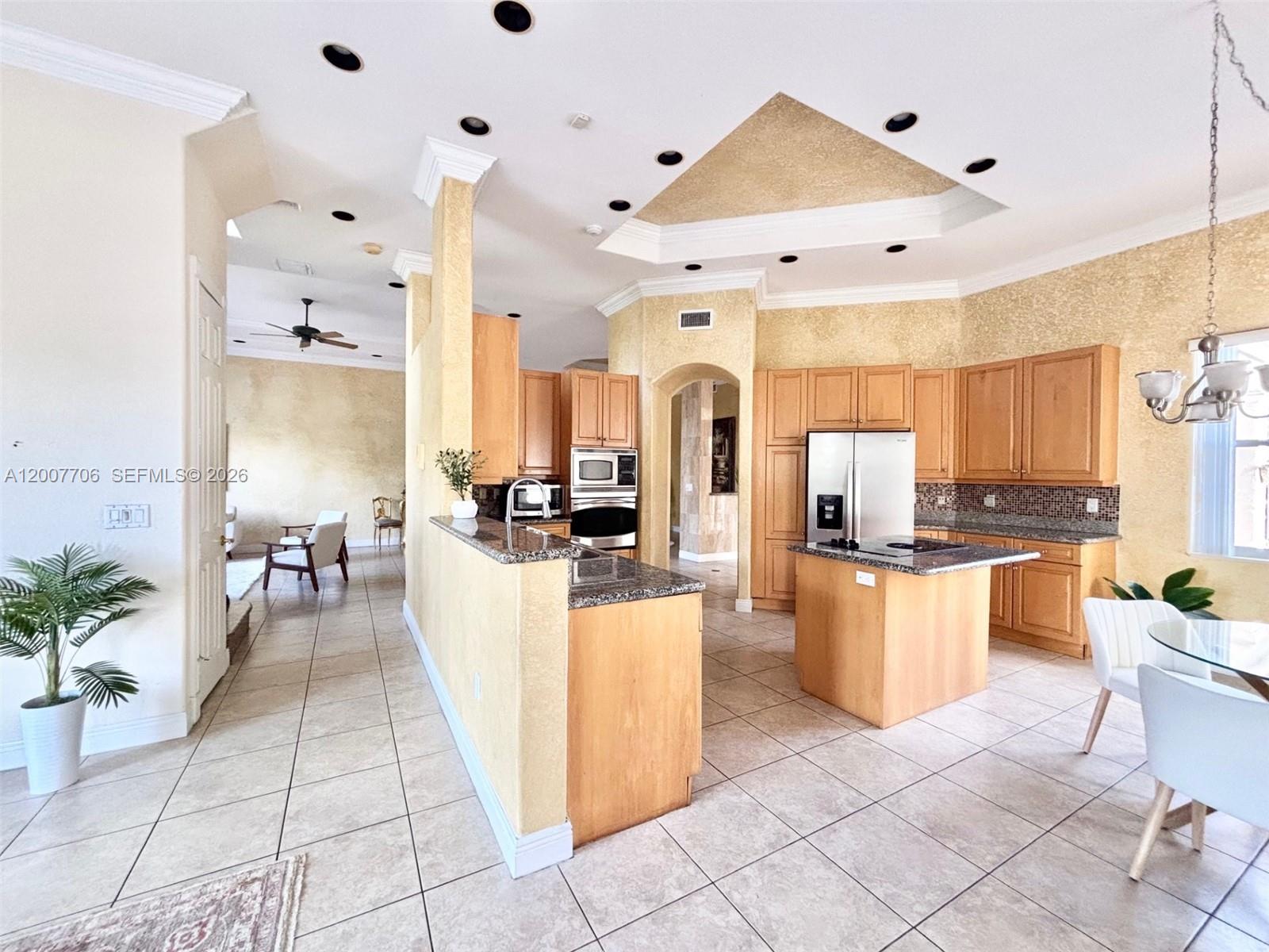 THREE ISLANDS 3RD SECTION - Residential