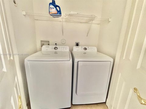 Tiny photo for 1141 Waterside Ln, Hollywood, FL 33019 (MLS # A12007706)