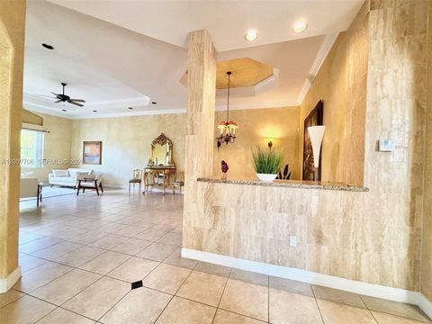 Tiny photo for 1141 Waterside Ln, Hollywood, FL 33019 (MLS # A12007706)