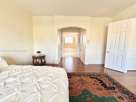 Tiny photo for 1141 Waterside Ln, Hollywood, FL 33019 (MLS # A12007706)