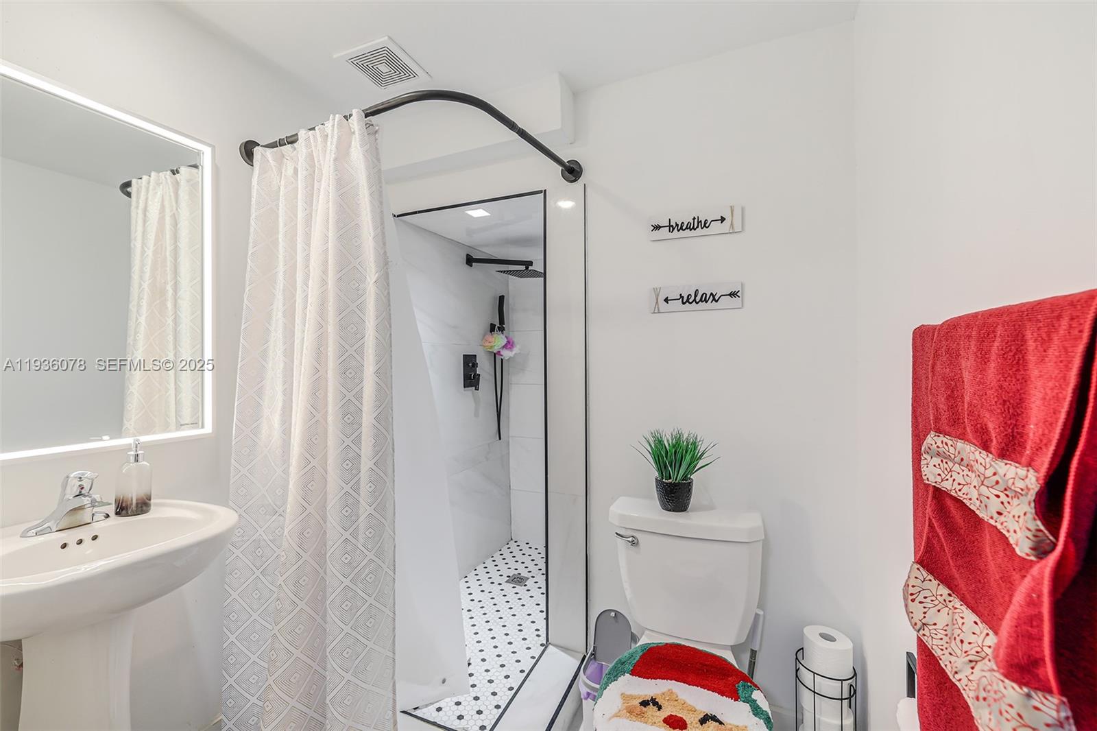 SILVER PALM RESIDENTIAL H - Residential