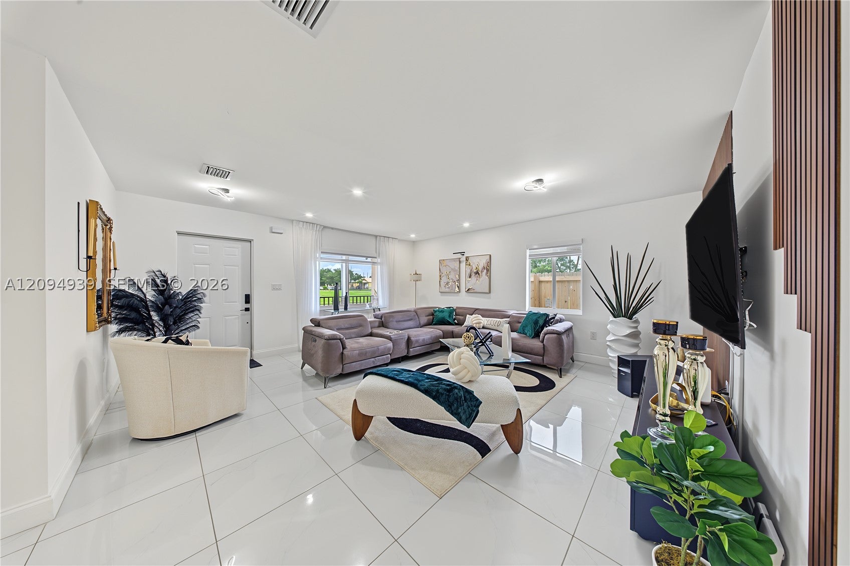 530 SW 7th Ave