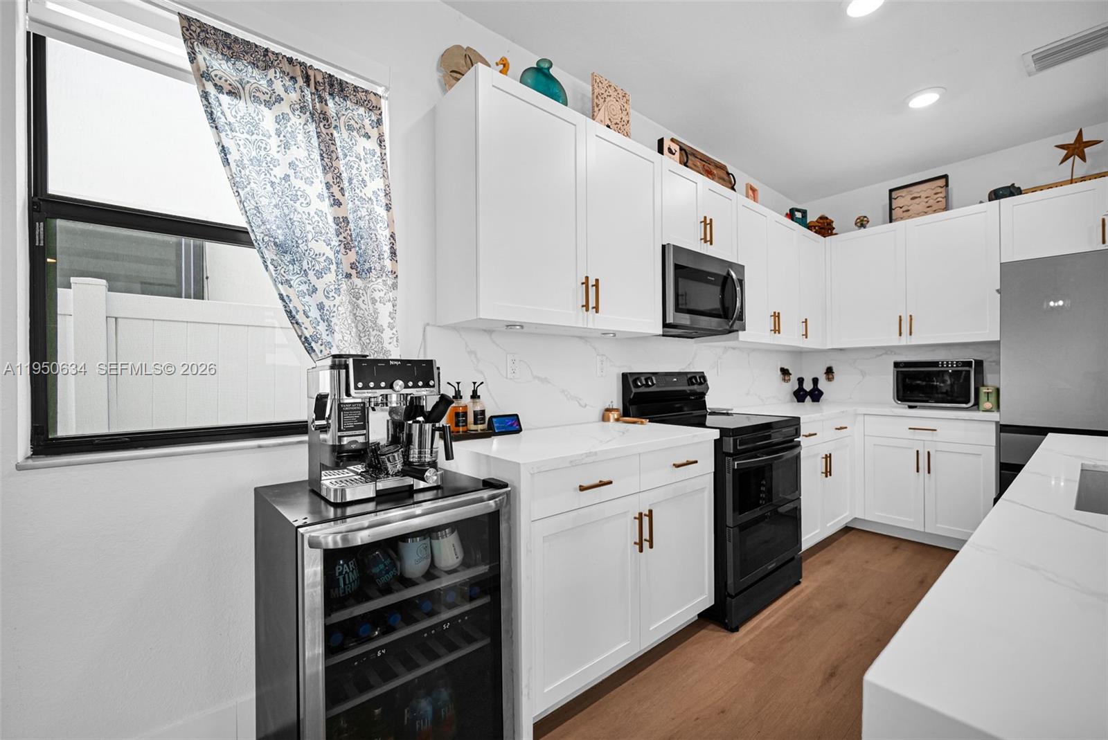 AQUABELLA NORTH - Residential