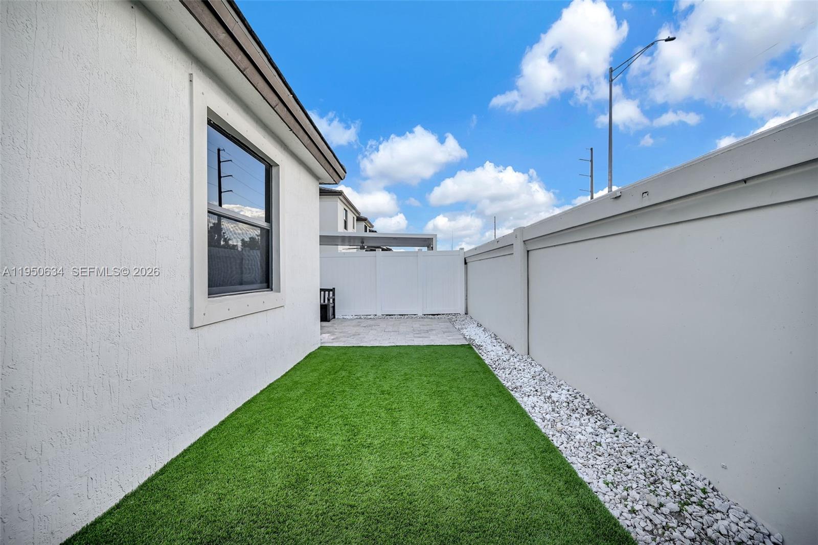 AQUABELLA NORTH - Residential