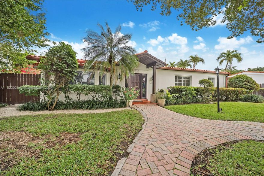 Cozy and spacious 4 bedroom, 3 bathroom on an oversized 7,778 sq.ft. lot.  finished with tile flooring throughout separate living room and open kitchen overlooking the dining area and family room. 2 A/C units. Large pool spacious back yard, ideal for family entertaining.