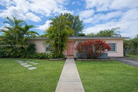 Photo of 11110 SW 153rd St, Miami, FL 33157 (MLS # A11995314)