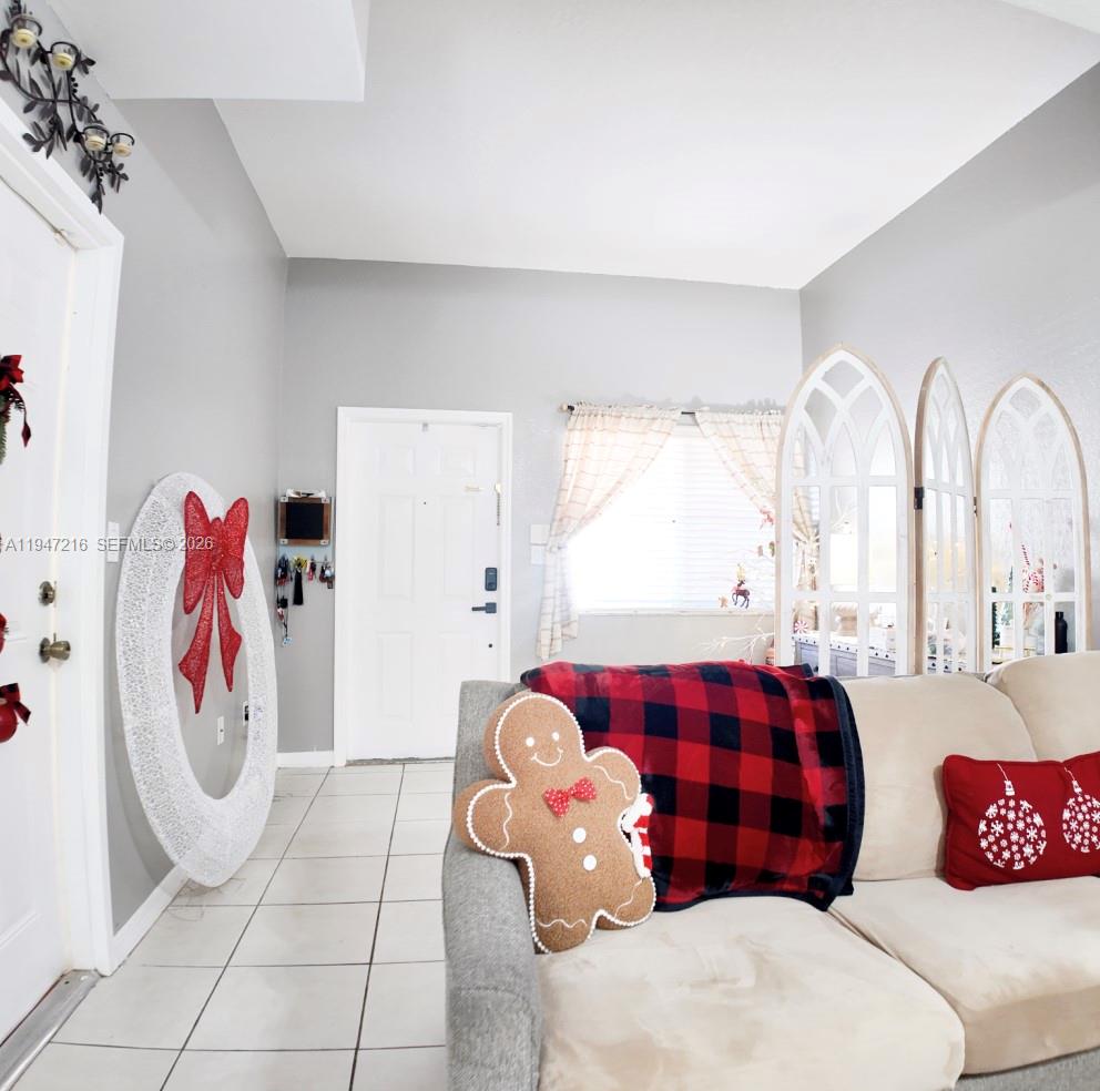 LAKES BY THE BAY JAY - Residential