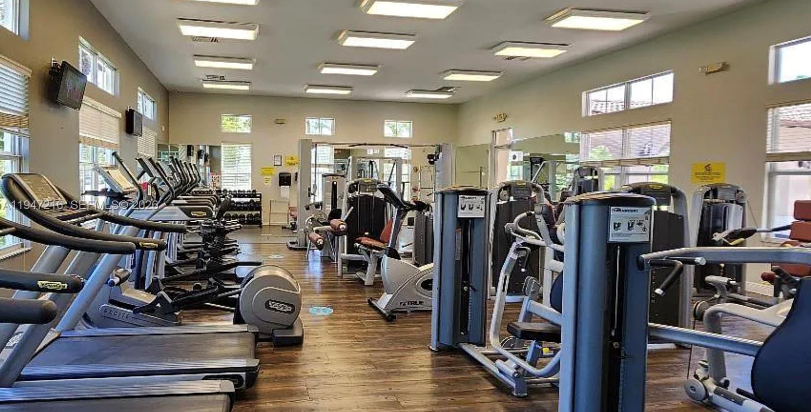 LAKES BY THE BAY JAY - Residential