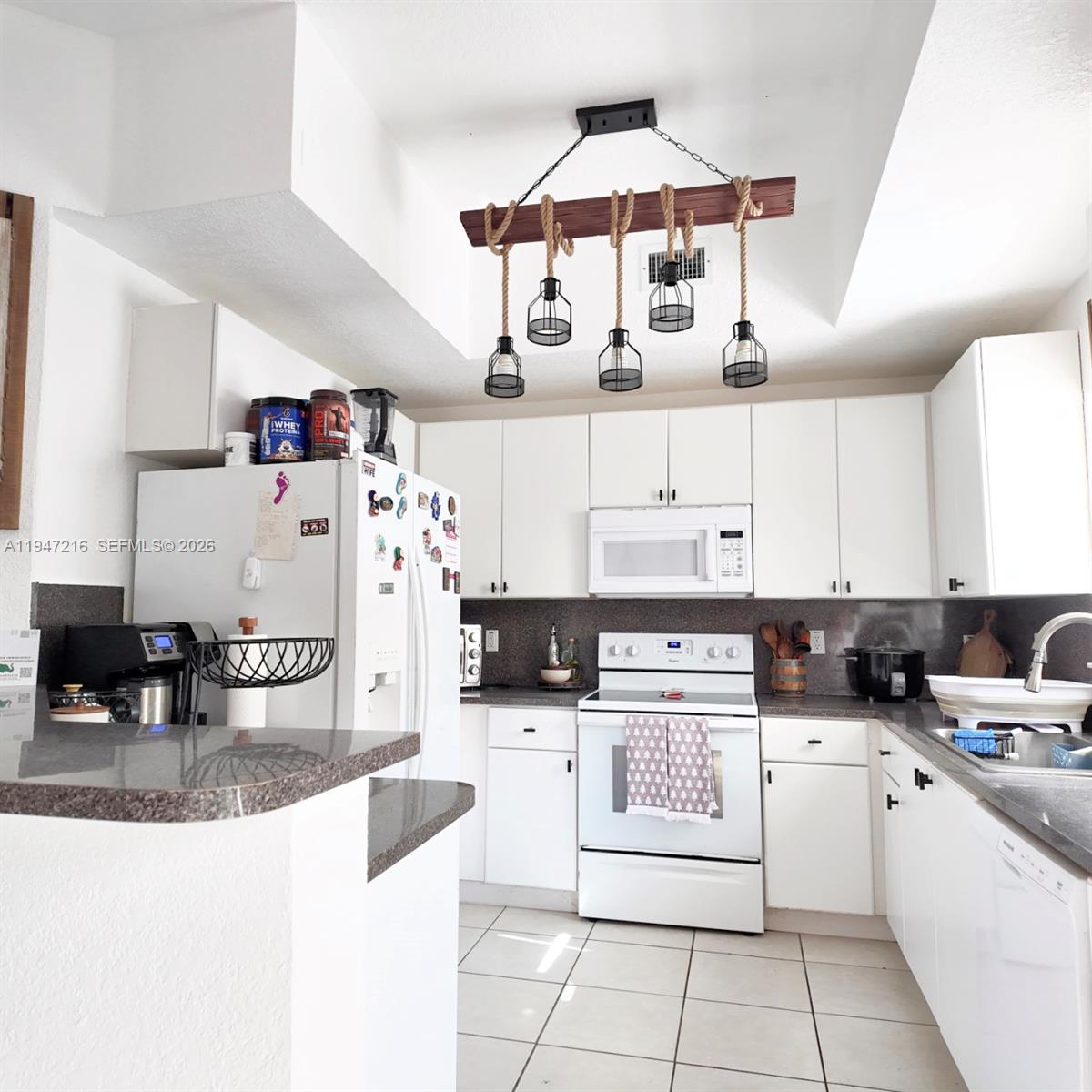 LAKES BY THE BAY JAY - Residential