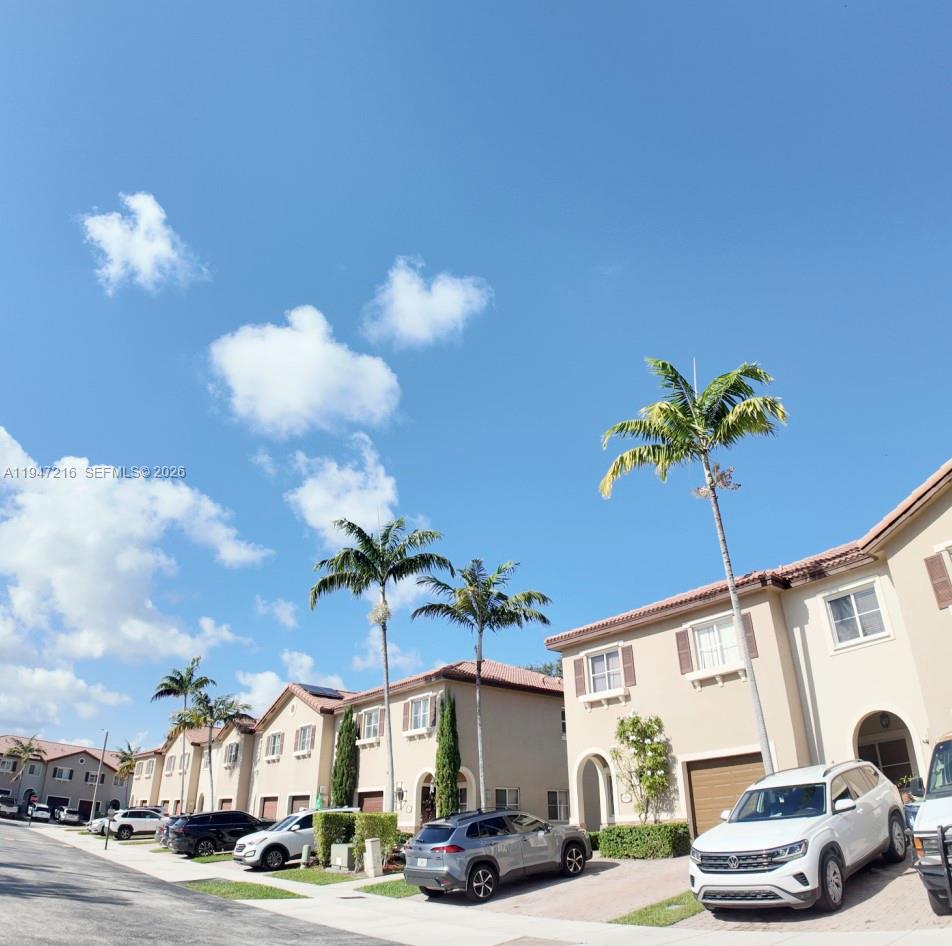 LAKES BY THE BAY JAY - Residential