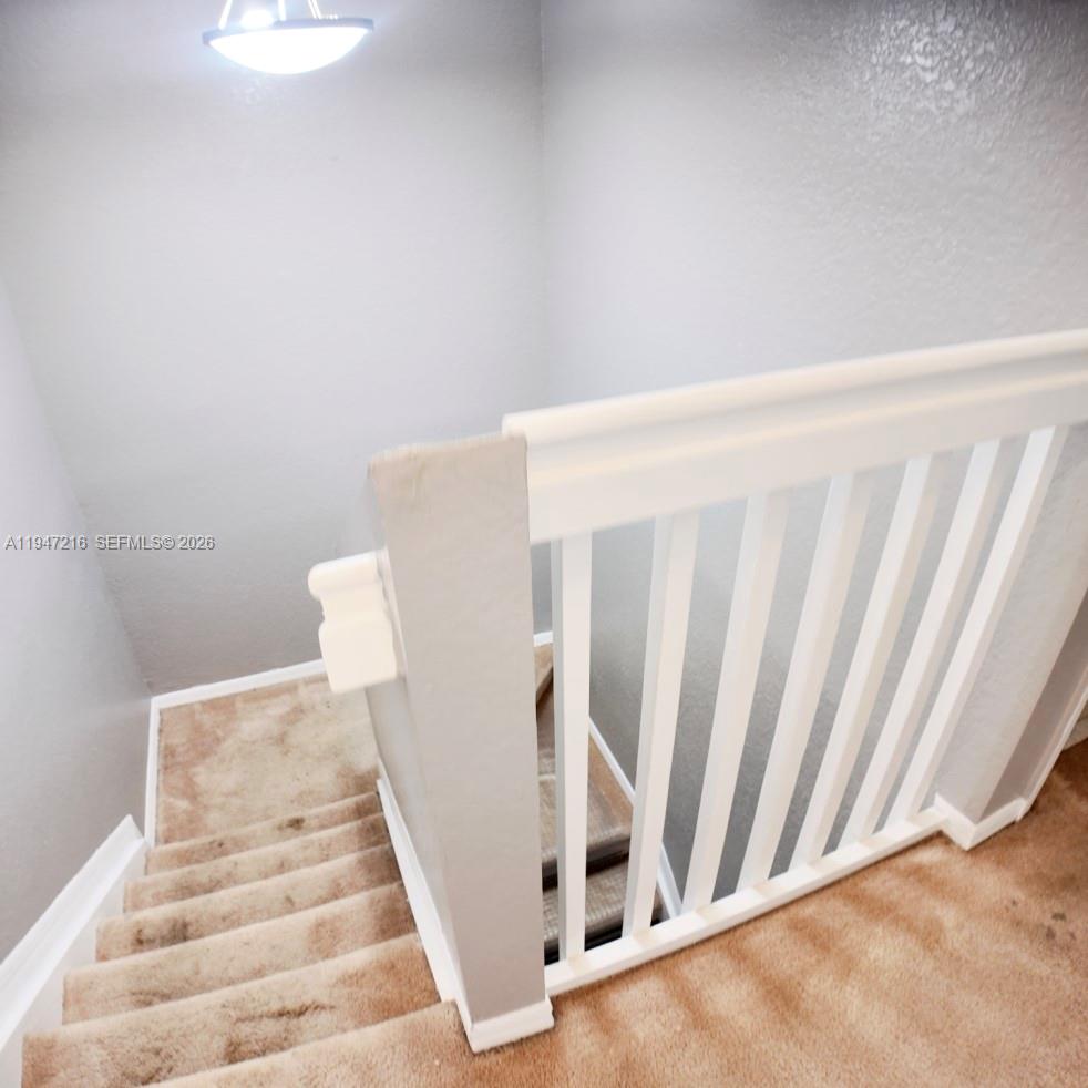 LAKES BY THE BAY JAY - Residential