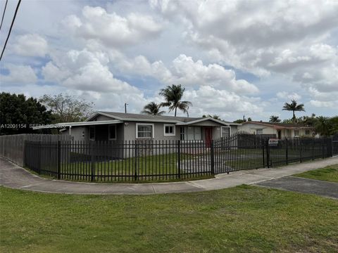 18971 SW 312th St Homestead FL 33030