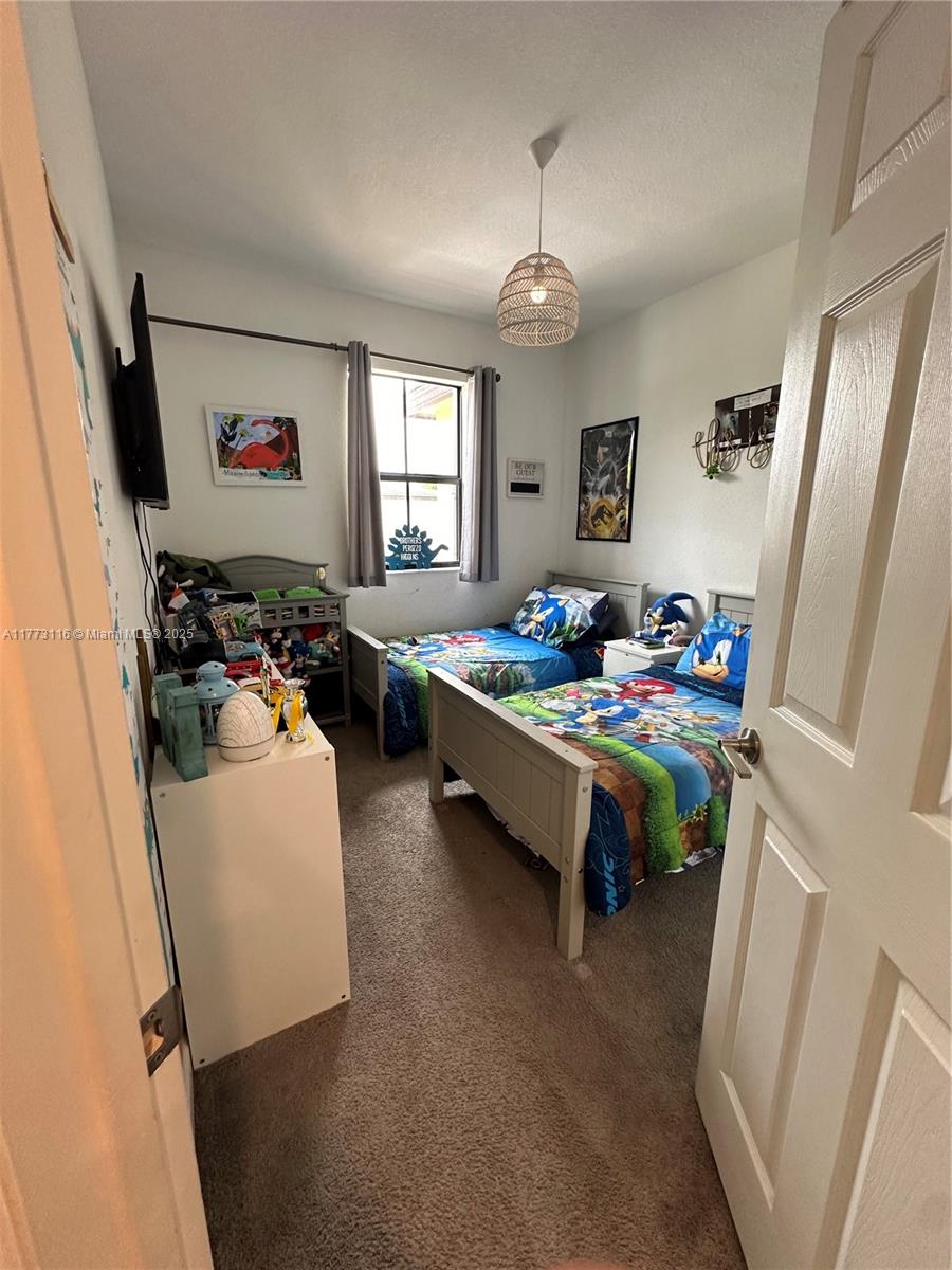 TROTTERS CHASE - Residential