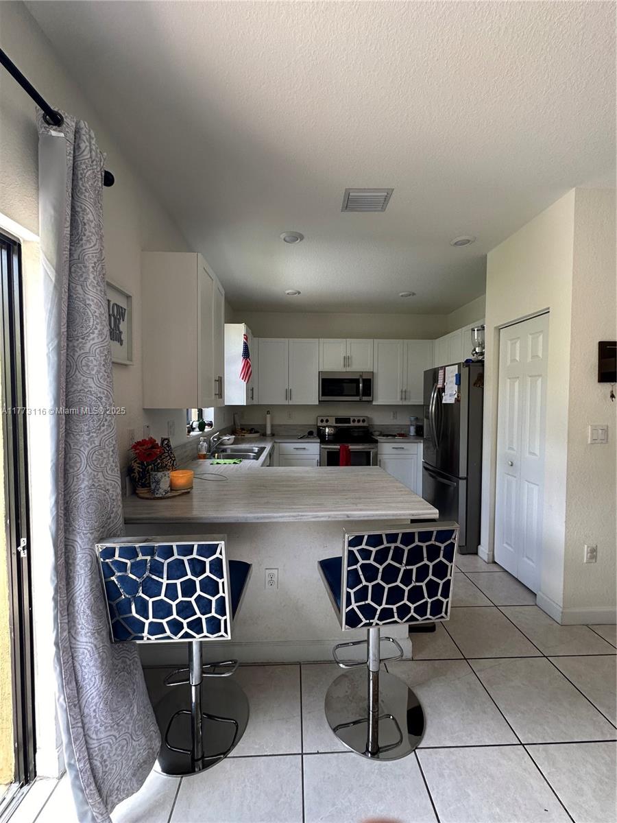 TROTTERS CHASE - Residential