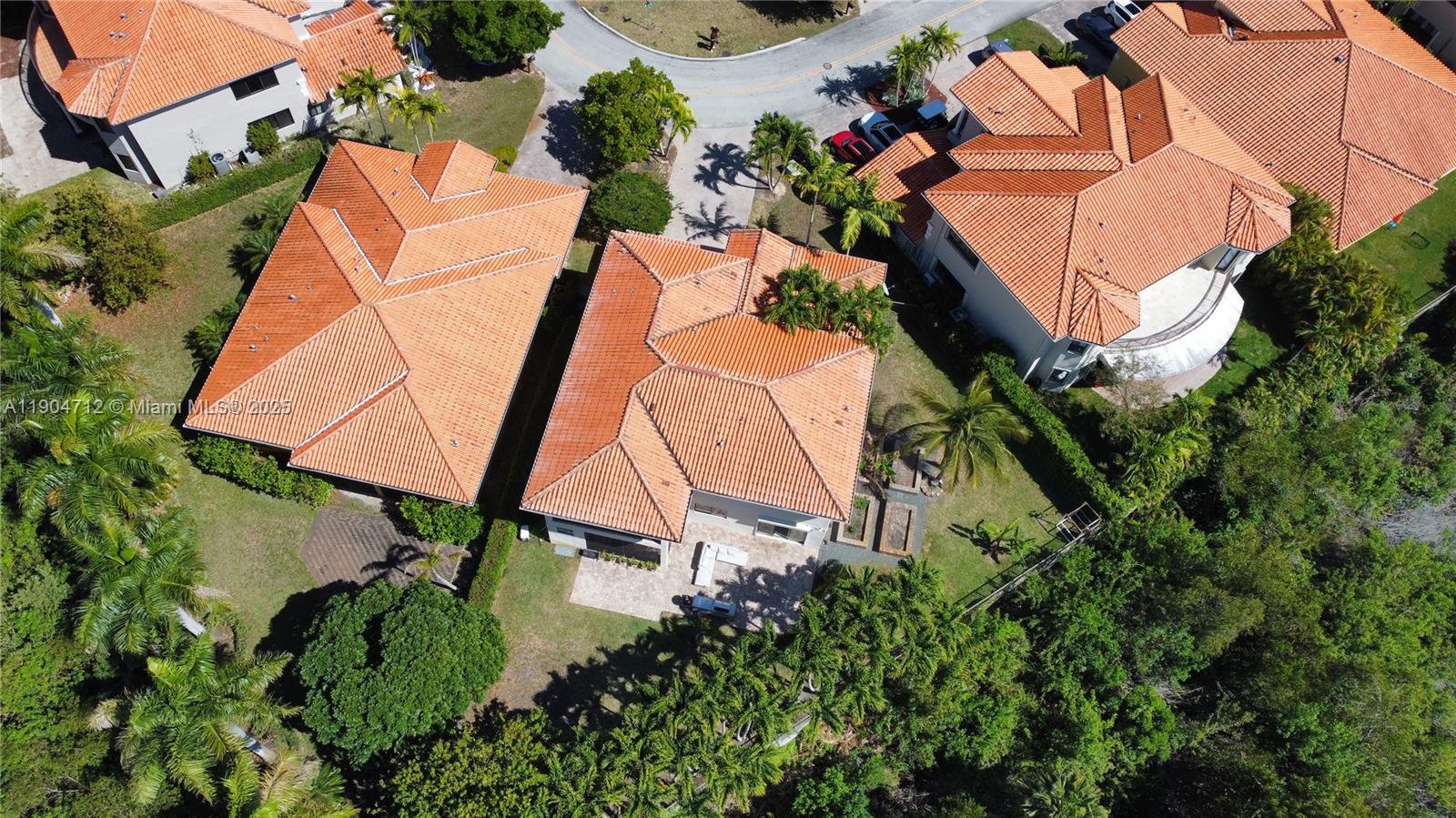 CUTLER CAY - Residential