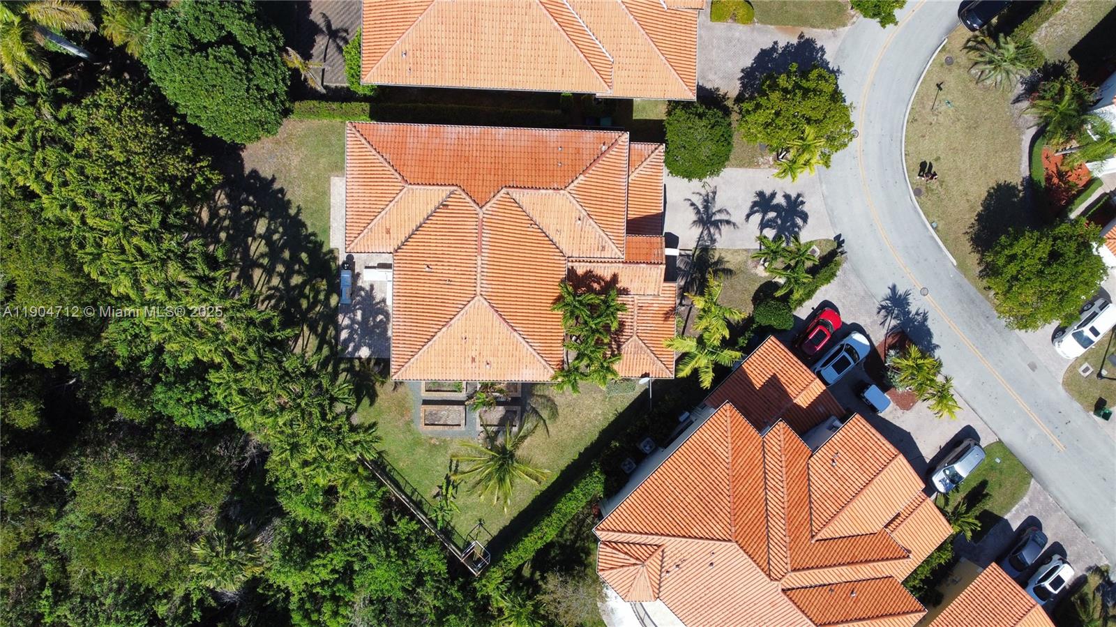 CUTLER CAY - Residential