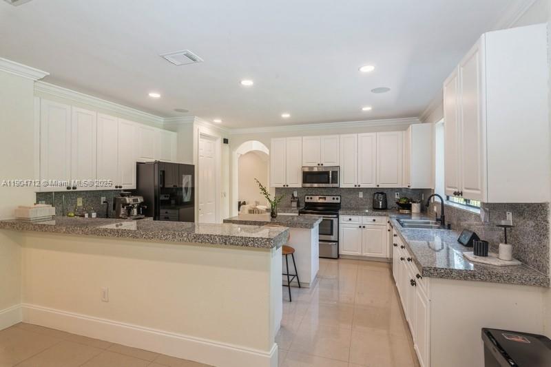 CUTLER CAY - Residential