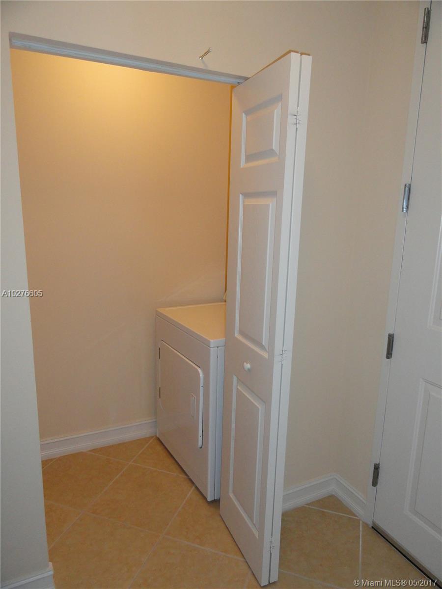 Alaqua Condo - Residential Lease