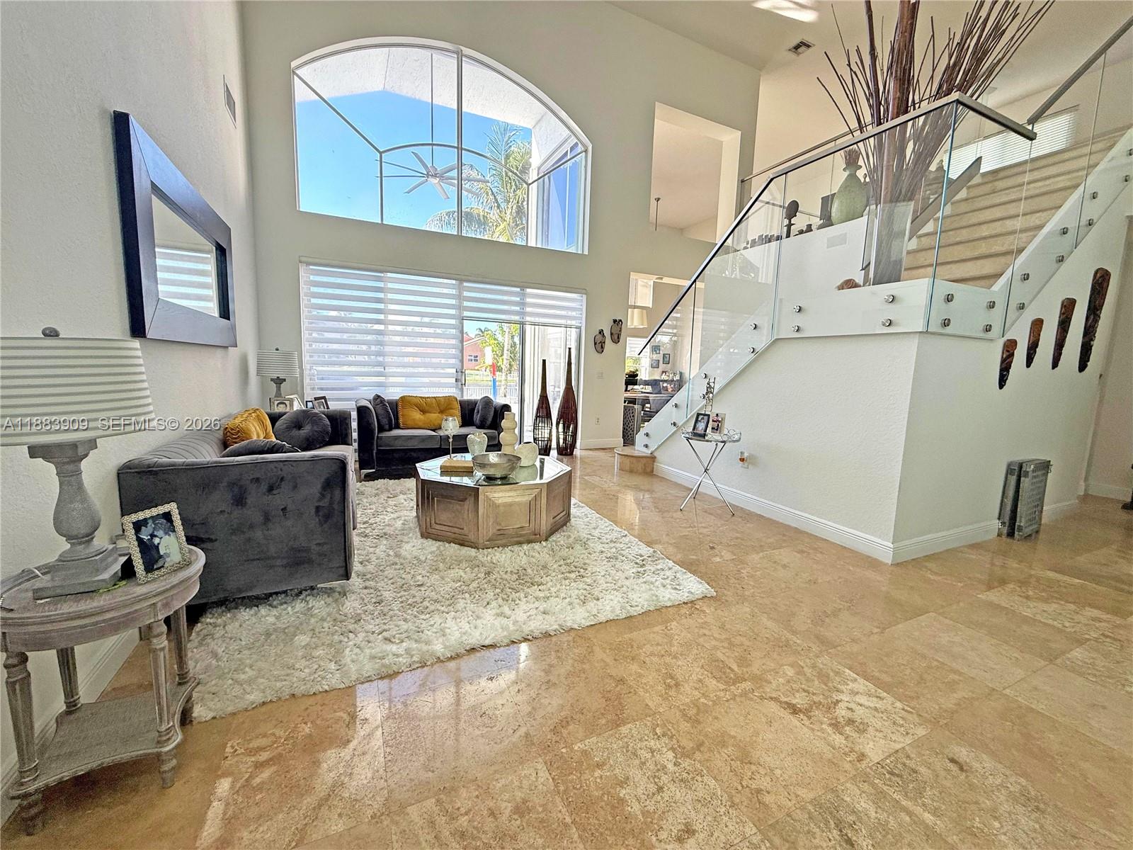 SUNSET LAKES PLAT THREE - Residential Lease