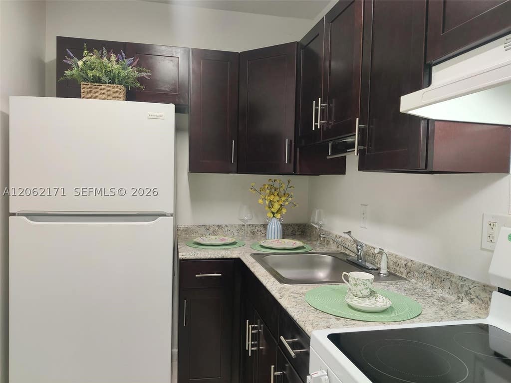 Photo of 5970 NE 18th Ave #709, Fort Lauderdale, FL 33334 (MLS # A12062171)