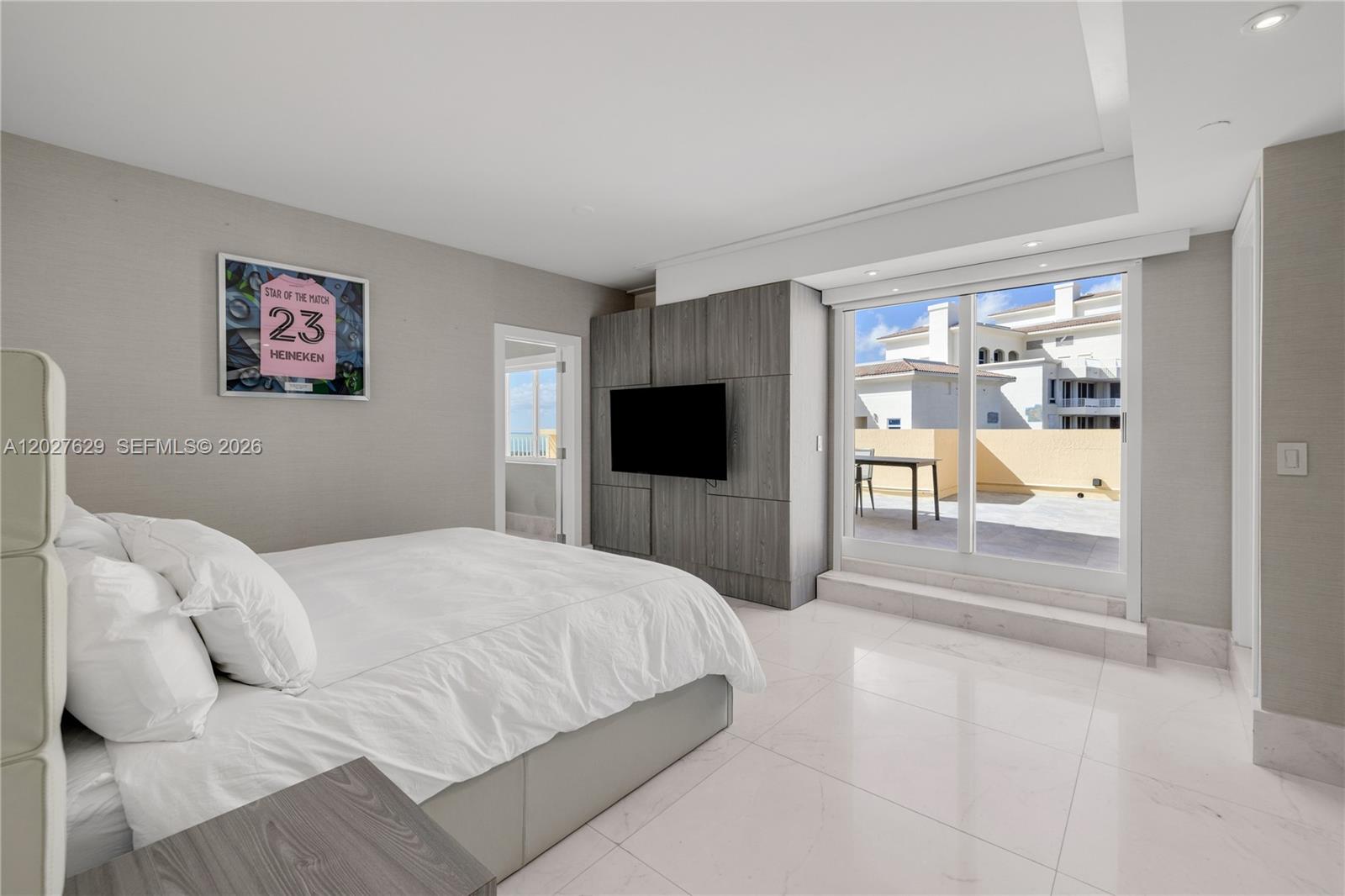 OCEAN TOWER ONE CONDO - Residential