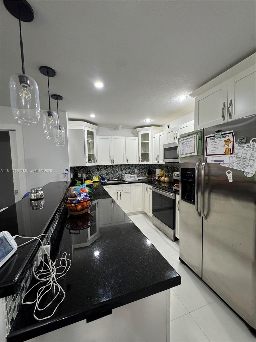 BENT TREE PARCEL 6 CONDO - Residential Lease