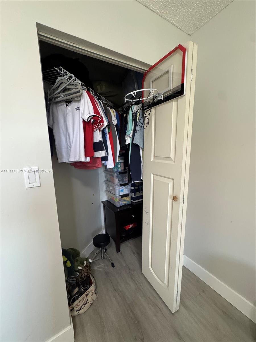 BENT TREE PARCEL 6 CONDO - Residential Lease