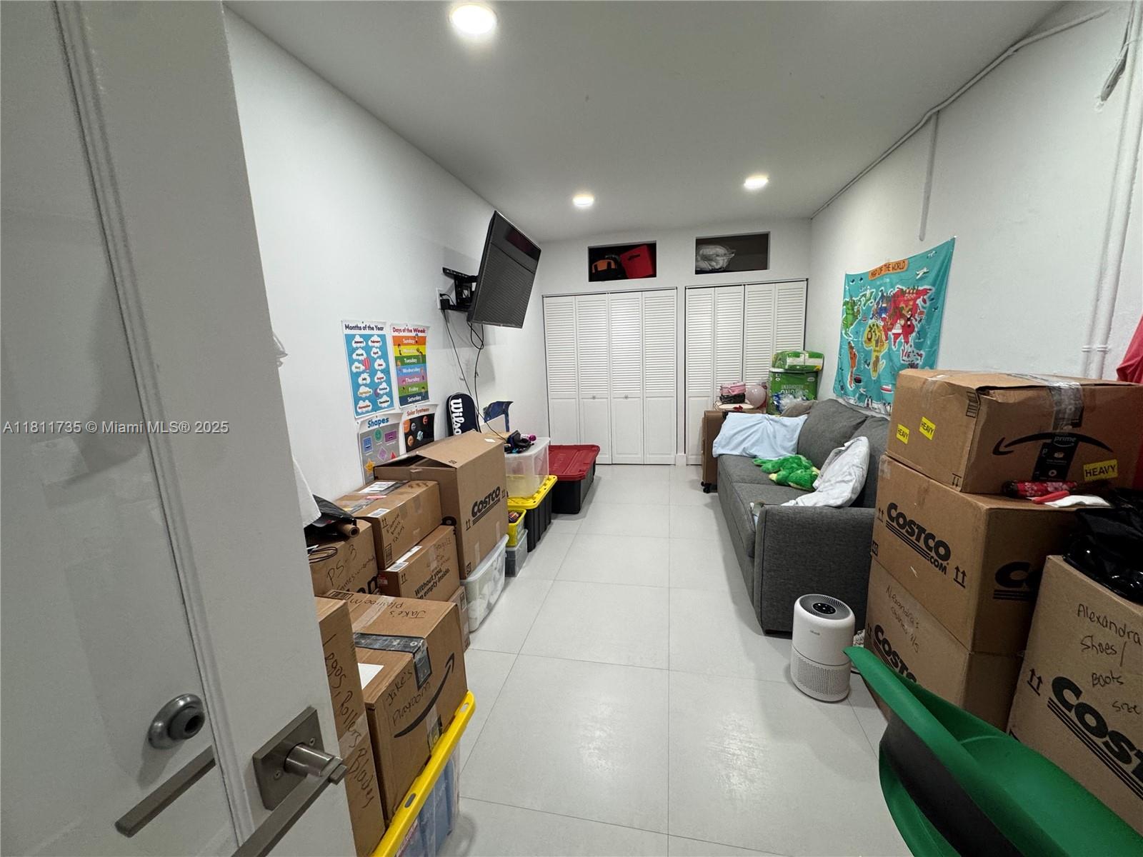 BENT TREE PARCEL 6 CONDO - Residential Lease