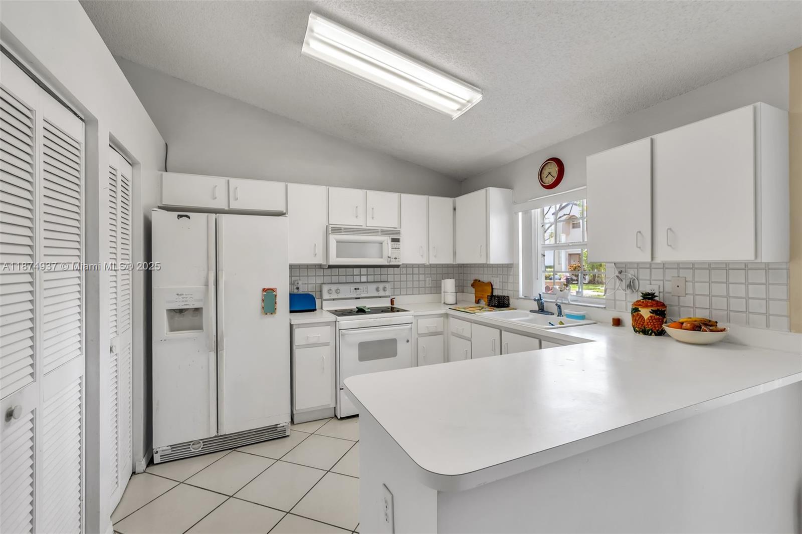 TWIN FOUNTAINS PHASE TWO - Residential