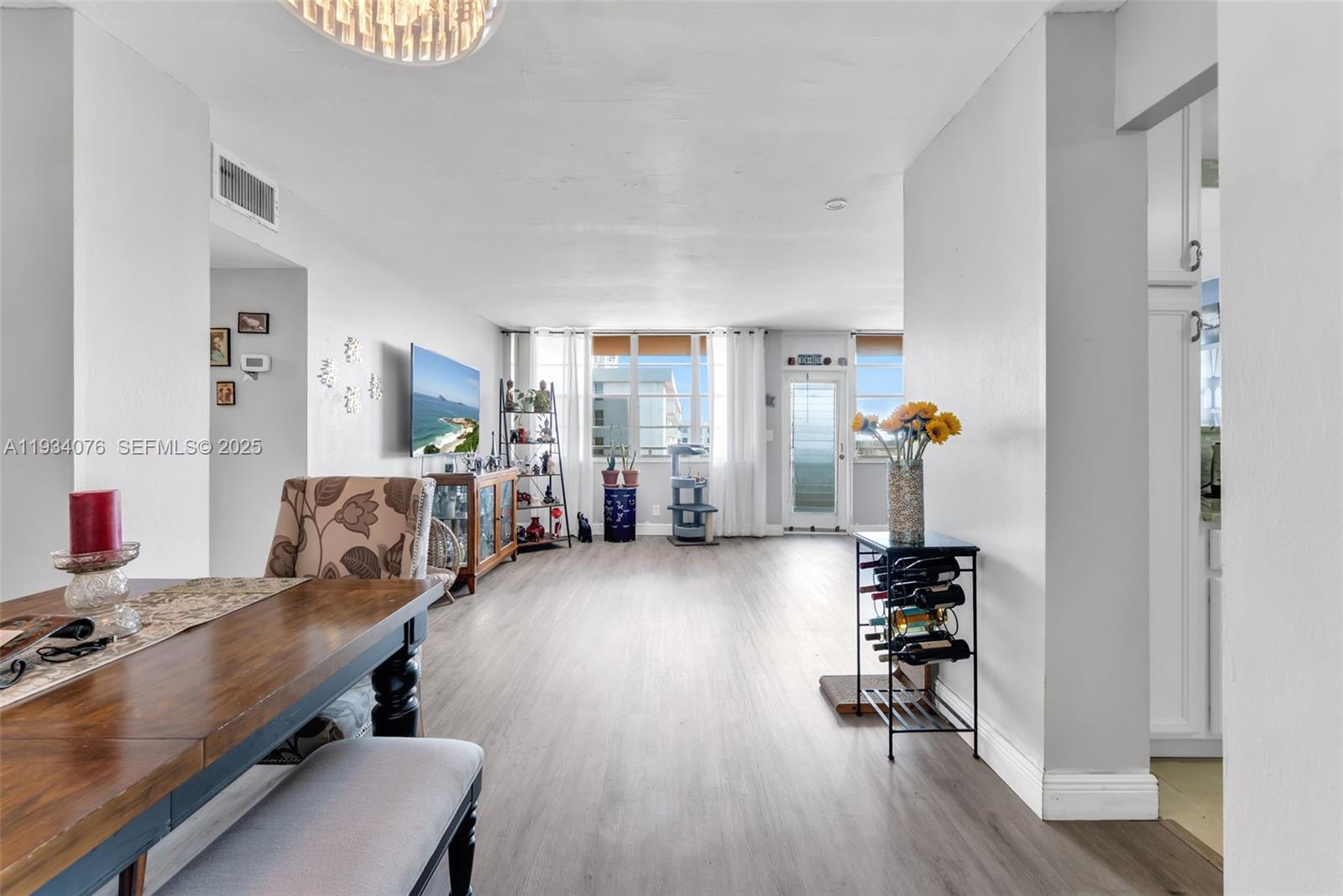 CRESTVIEW TOWERS CONDO - Residential