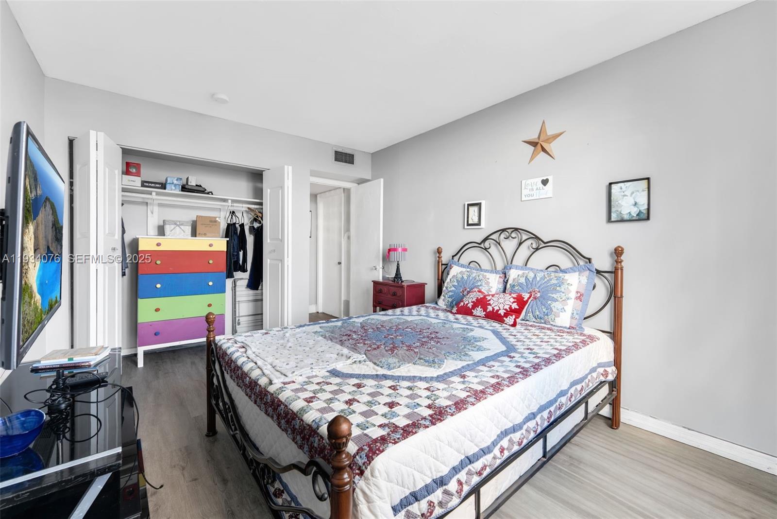 CRESTVIEW TOWERS CONDO - Residential