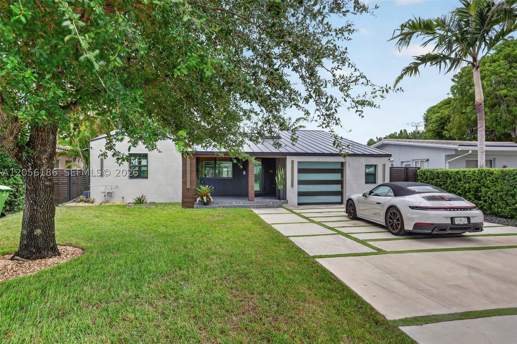 545 NE 9th Ave