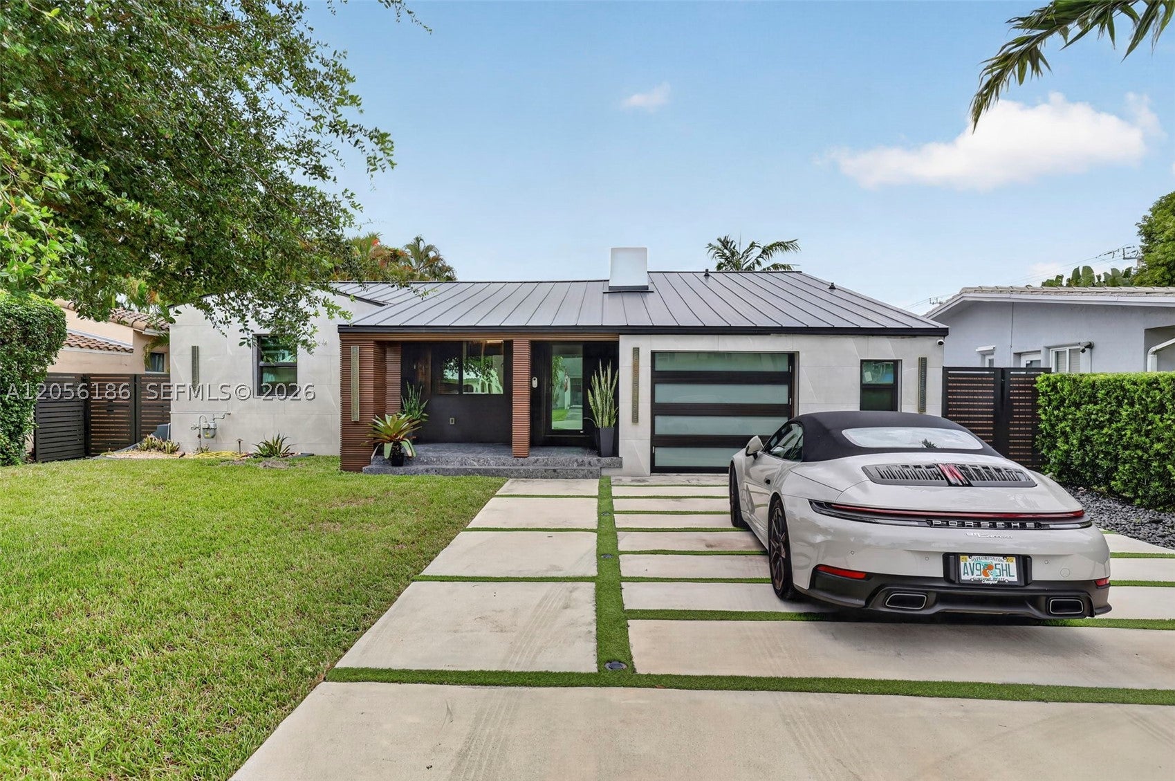 545 NE 9th Ave, Fort Lauderdale FL 33301