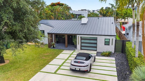 Photo of 545 NE 9th Ave, Fort Lauderdale, FL 33301 (MLS # A12056186)