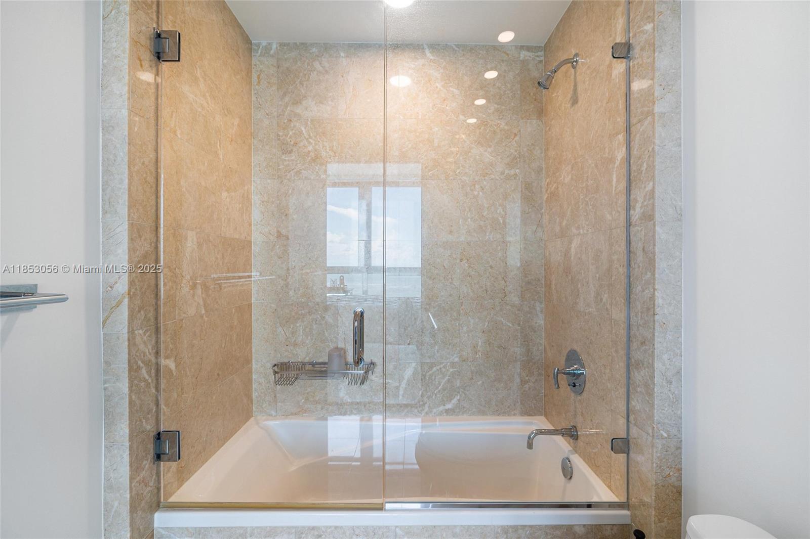 JADE RESIDENCES AT BRICKE - Residential Lease