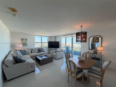 90 Alton Rd 2611 Miami Beach FL 33139