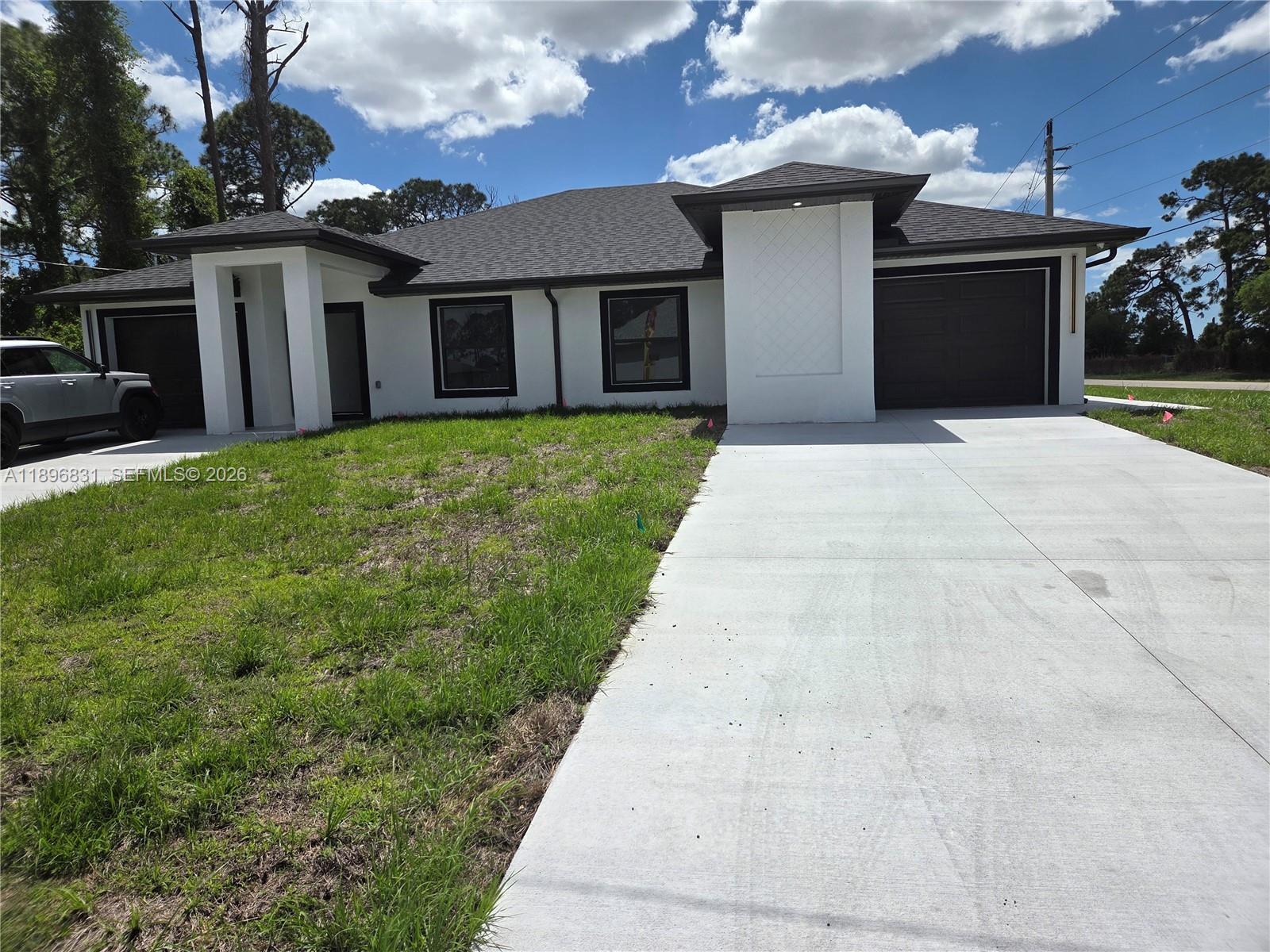 LEHIGH ESTATES - Residential Income